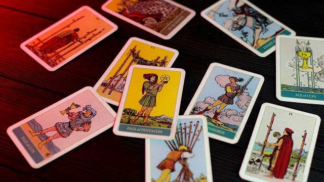 ブリランテで仕事の悩みは相談できる?口コミと仕事相談に強い占い師の選び方
